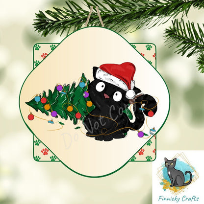 Funny Christmas Cat Door Sign PNG, It Wasn't Me the tree fainted Quatrefoil Door Sign Digital Download for Sublimation, Door Hanger PNG