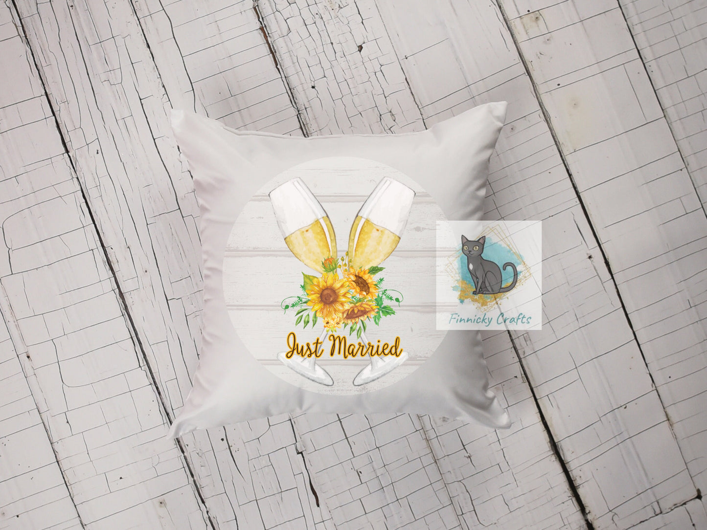Rustic Just Married Sublimation Design  - Round Sign - T-shirt Design - Digital Download