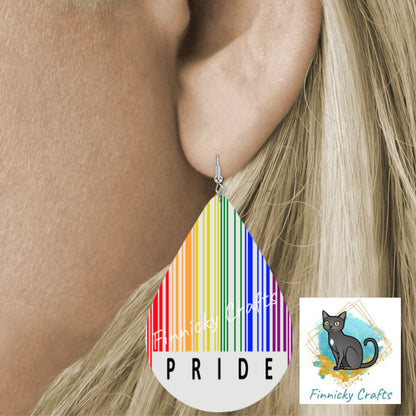 Teardrop Shape, Gay Pride, Digital, PNG, Download, Sublimation, Gay Support, Love is Love, Badge Reel